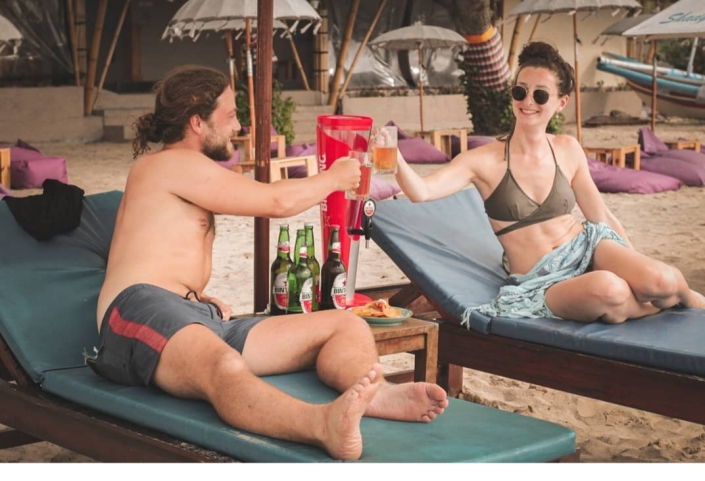 Relaxation in Beach - Sea Breeze Bangsal